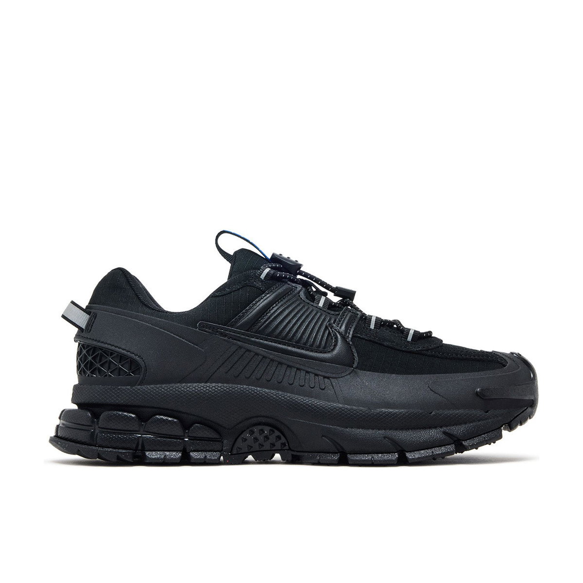 Nike Zoom Vomero Roam Triple Black Womens