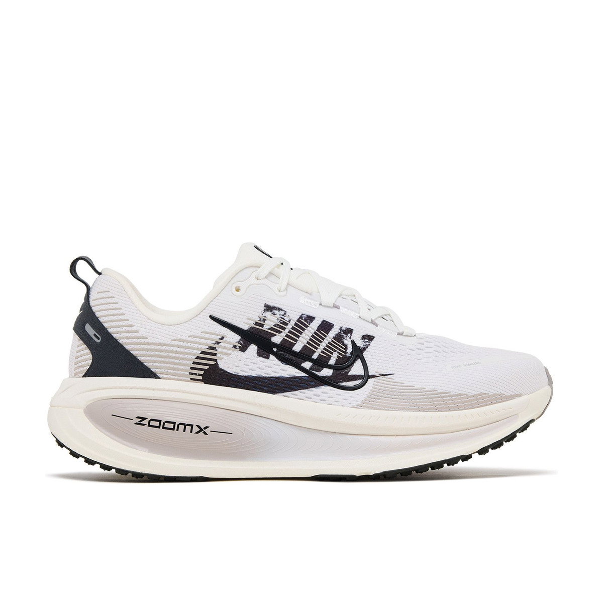 Nike Vomero 18 Run Pack