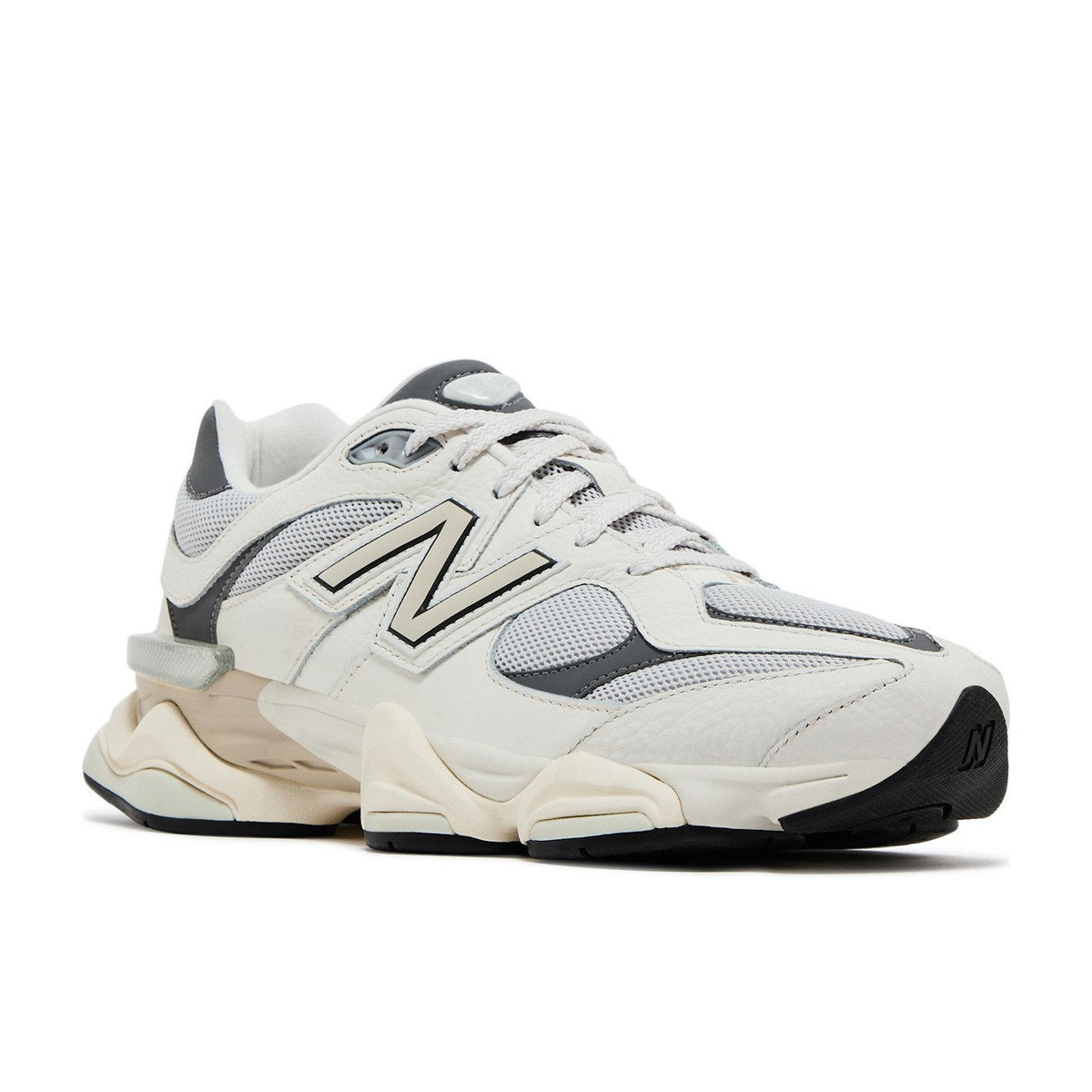 New Balance 9060 Sea Salt Castlerock