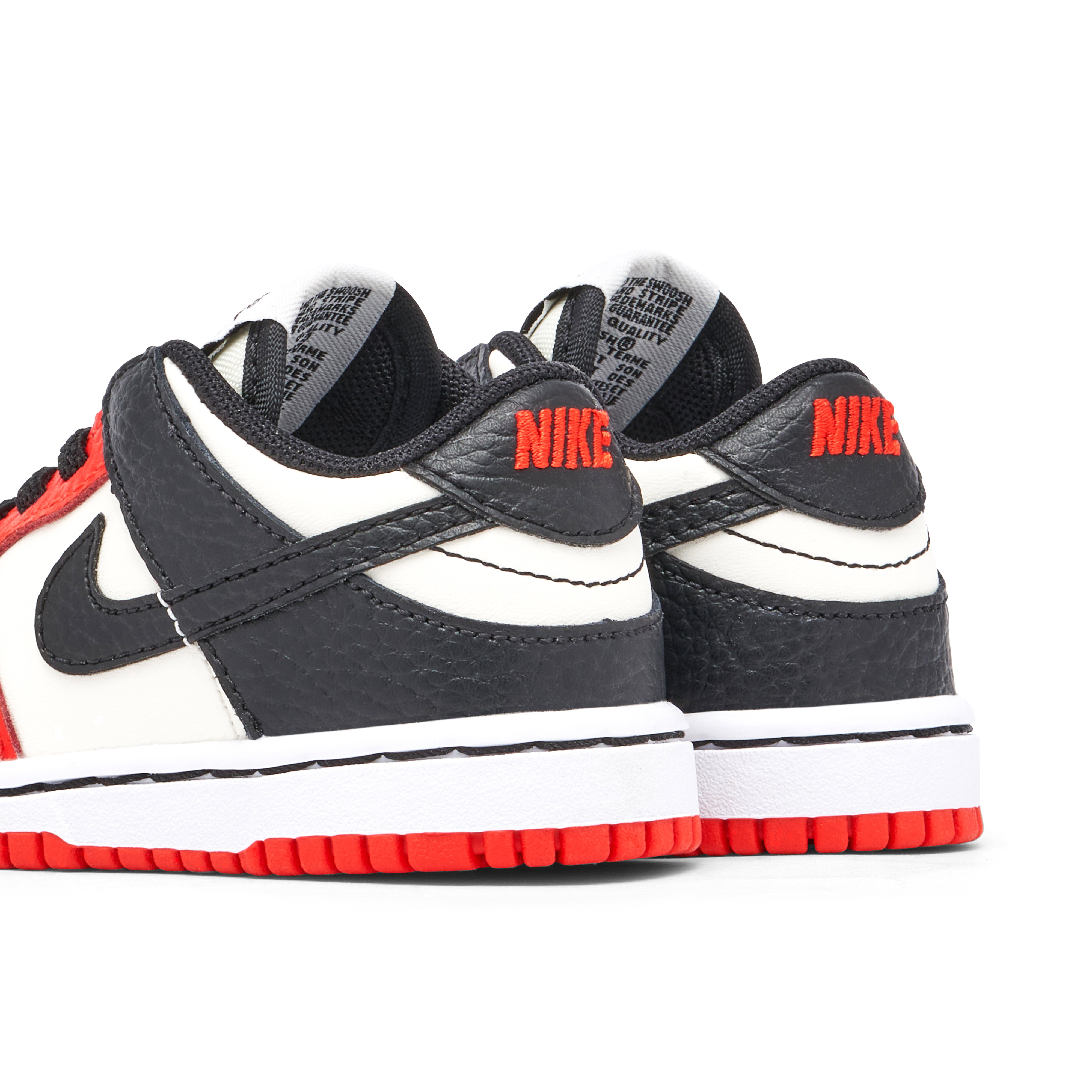 Nike Dunk Low EMB x NBA 75th Anniversary Chicago TD | DC9562-100