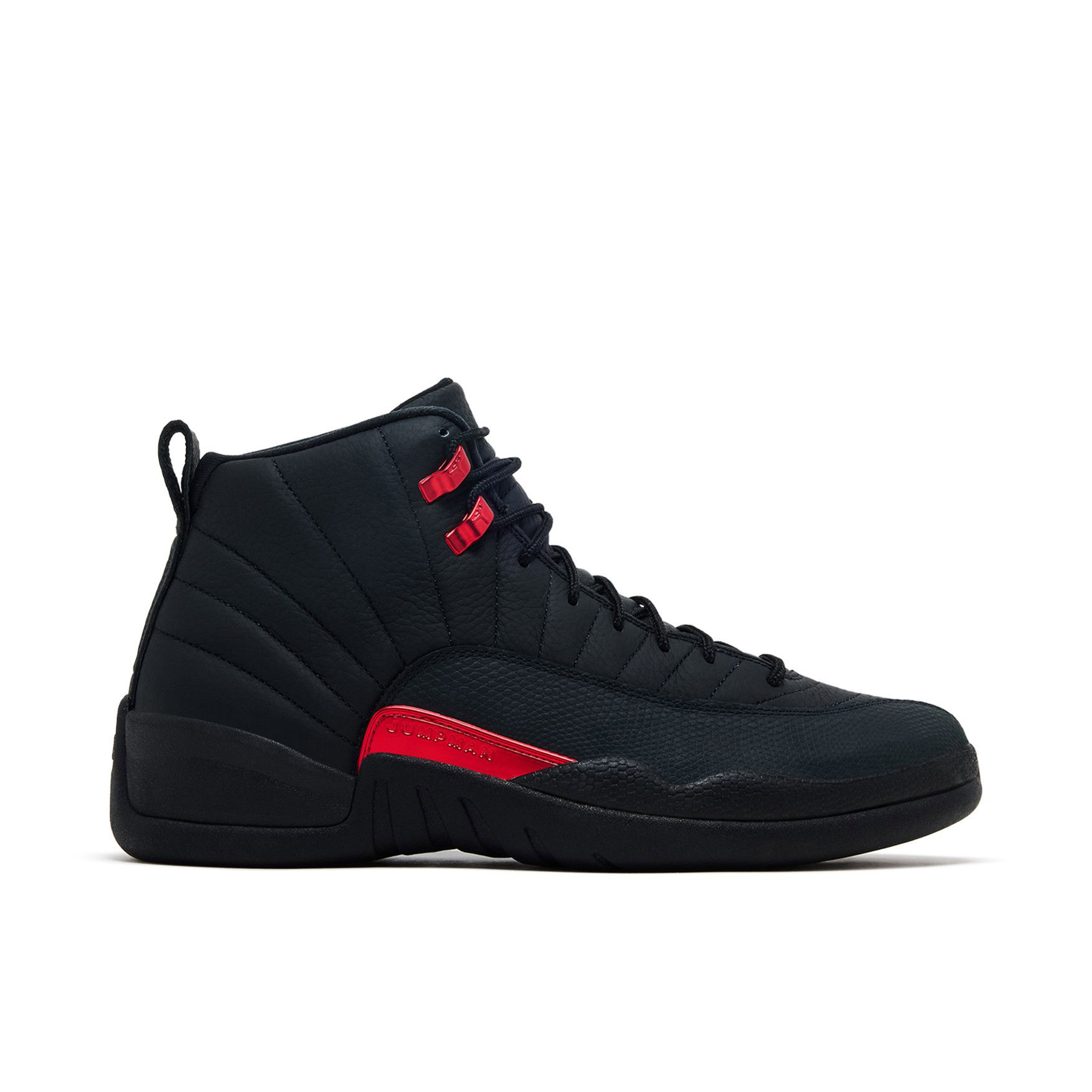 Air Jordan 12 Retro Bloodline