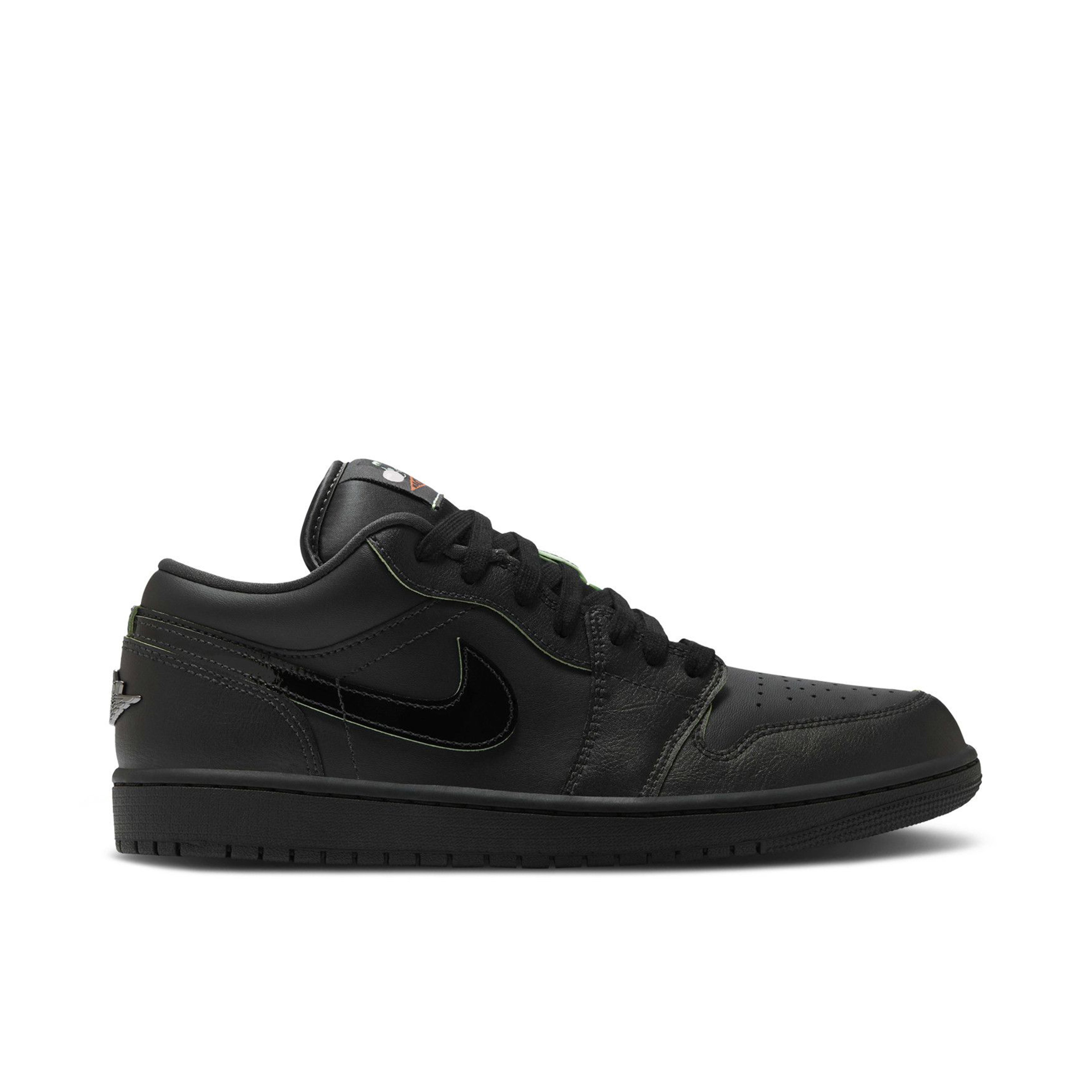 Air Jordan 1 Low SE Black Cat Mascot