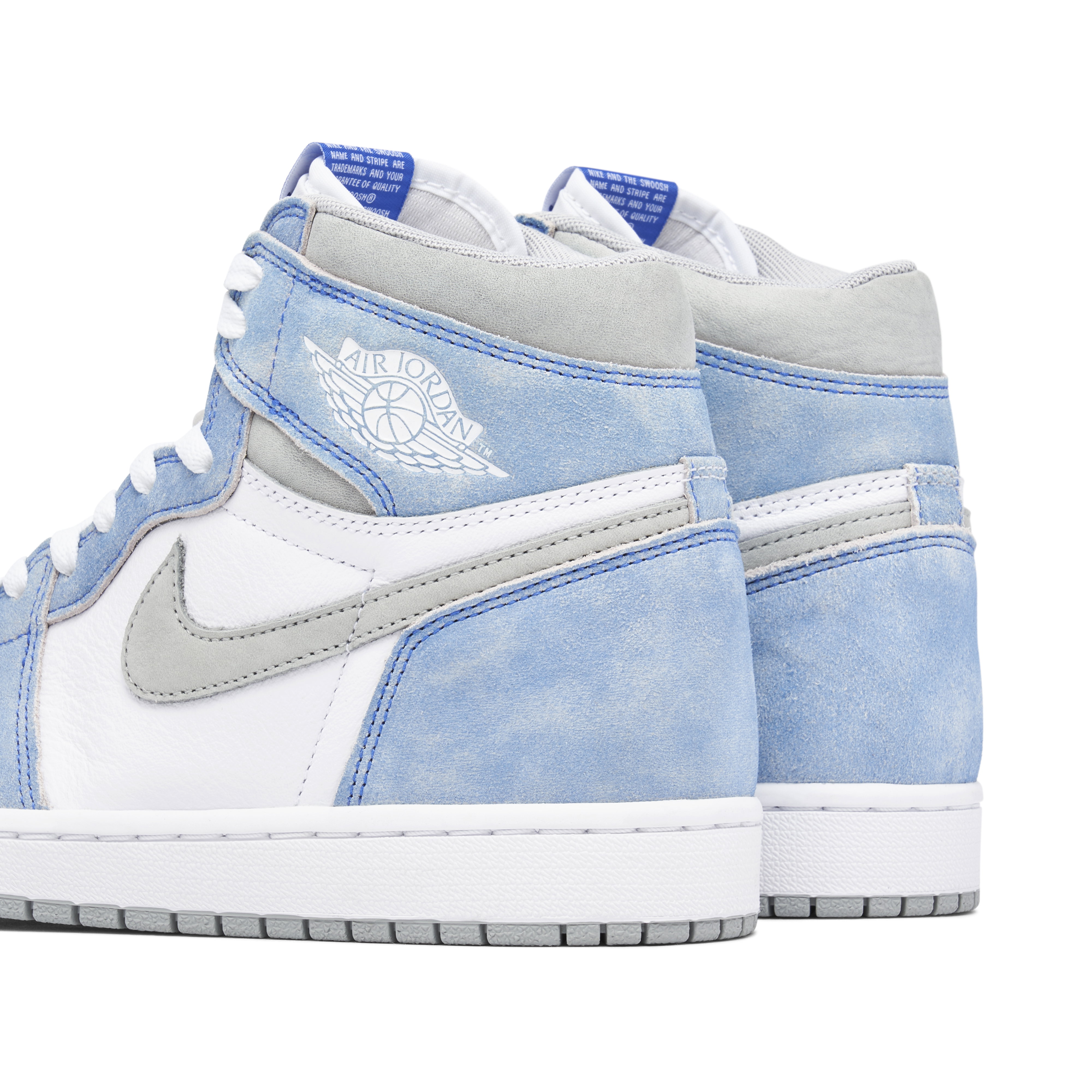 Air Jordan 1 Retro High OG Hyper Royal | 555088-402 | Laced