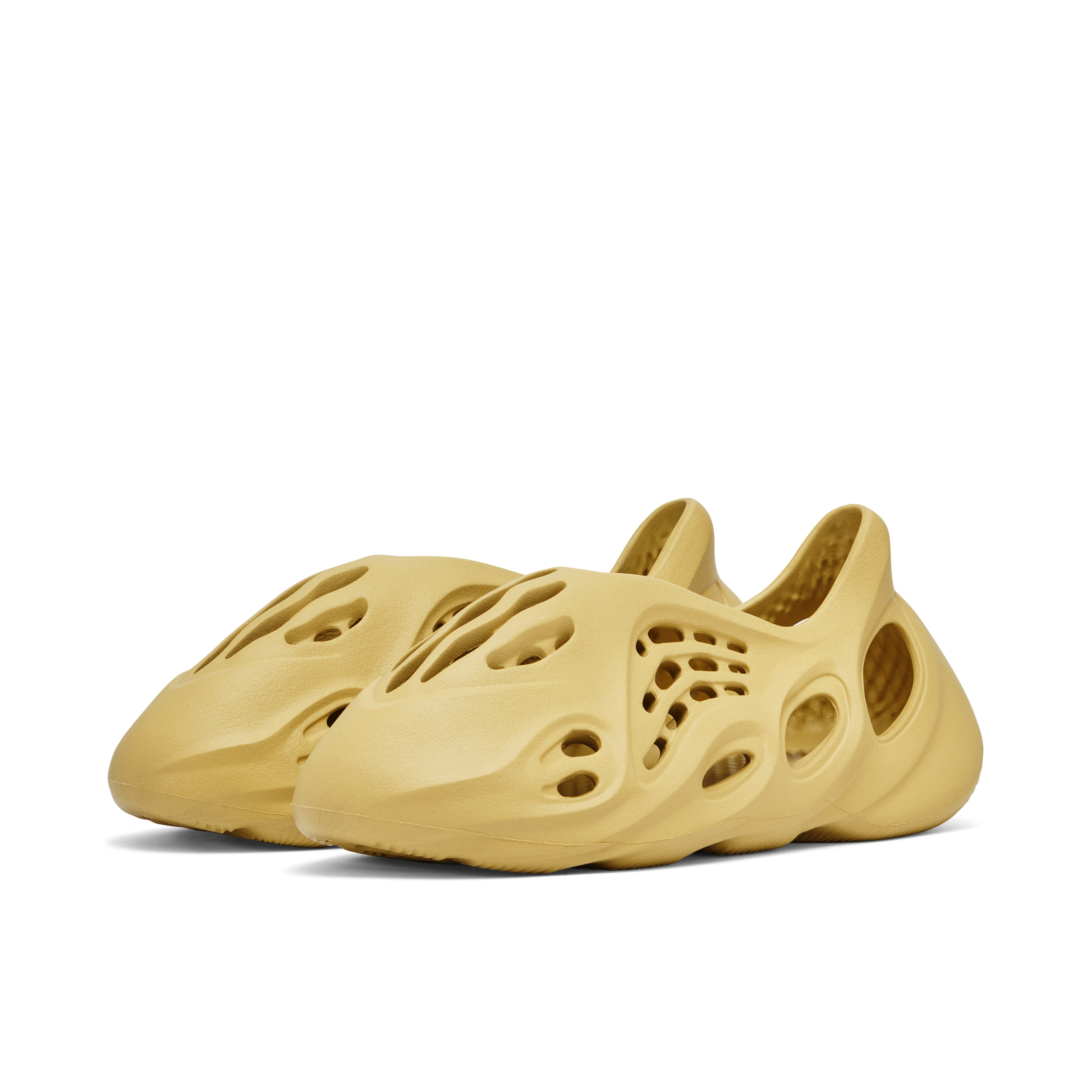 Yeezy Foam Runner Sulfur | GV6775 | Laced