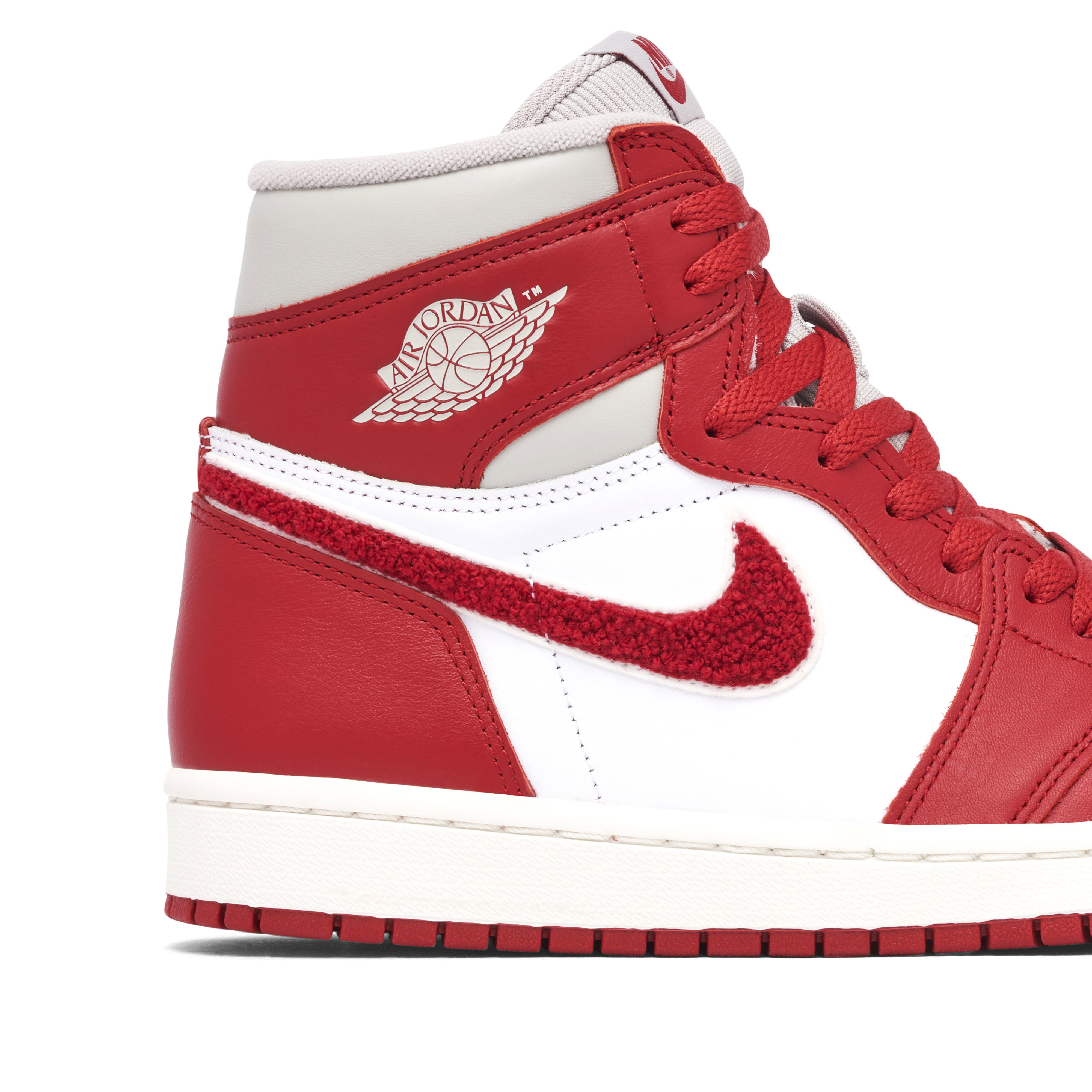 Air Jordan 1 Retro High Chenille Varsity Red Womens | DJ4891-061
