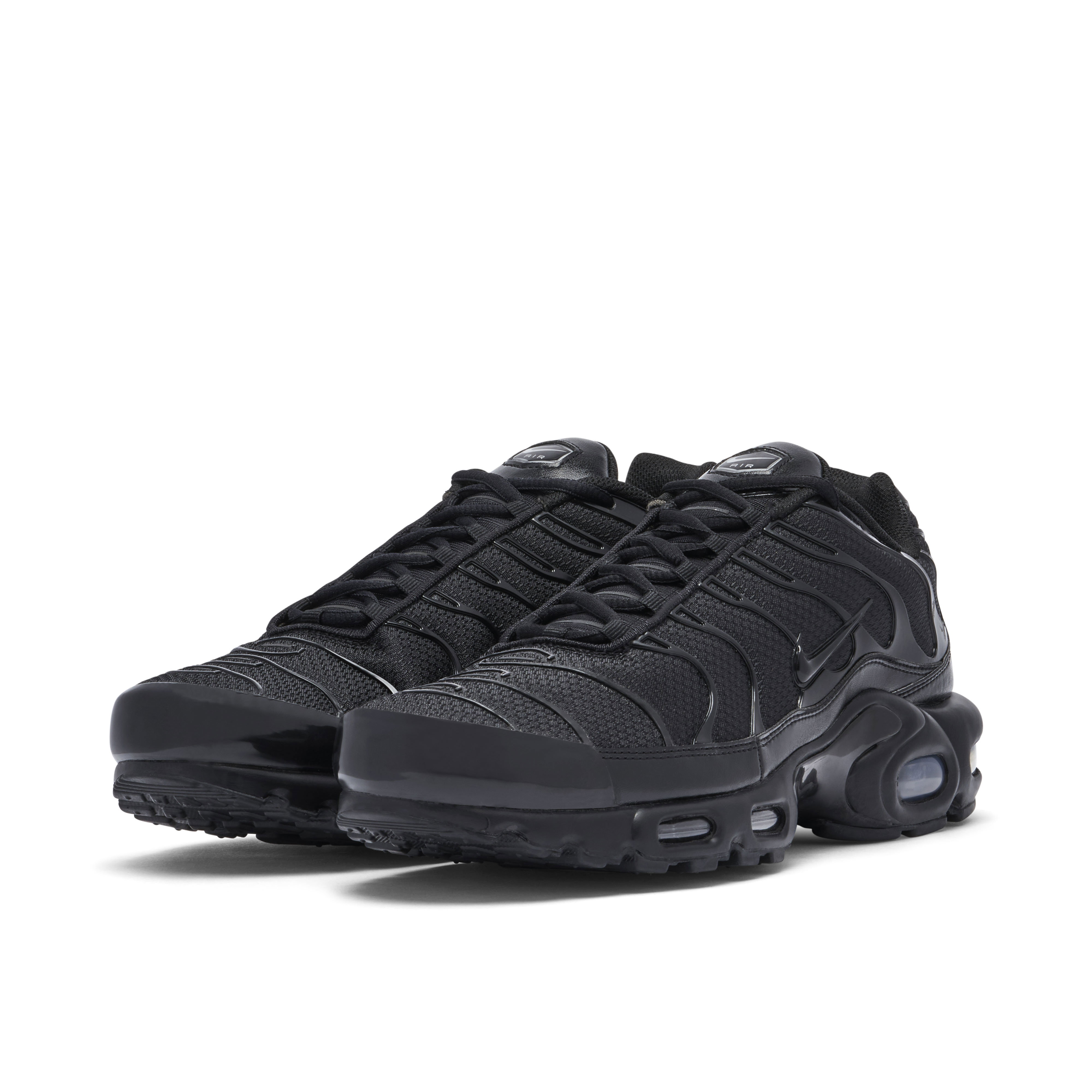 Nike Air Max Plus Black | 604133-050 | Laced