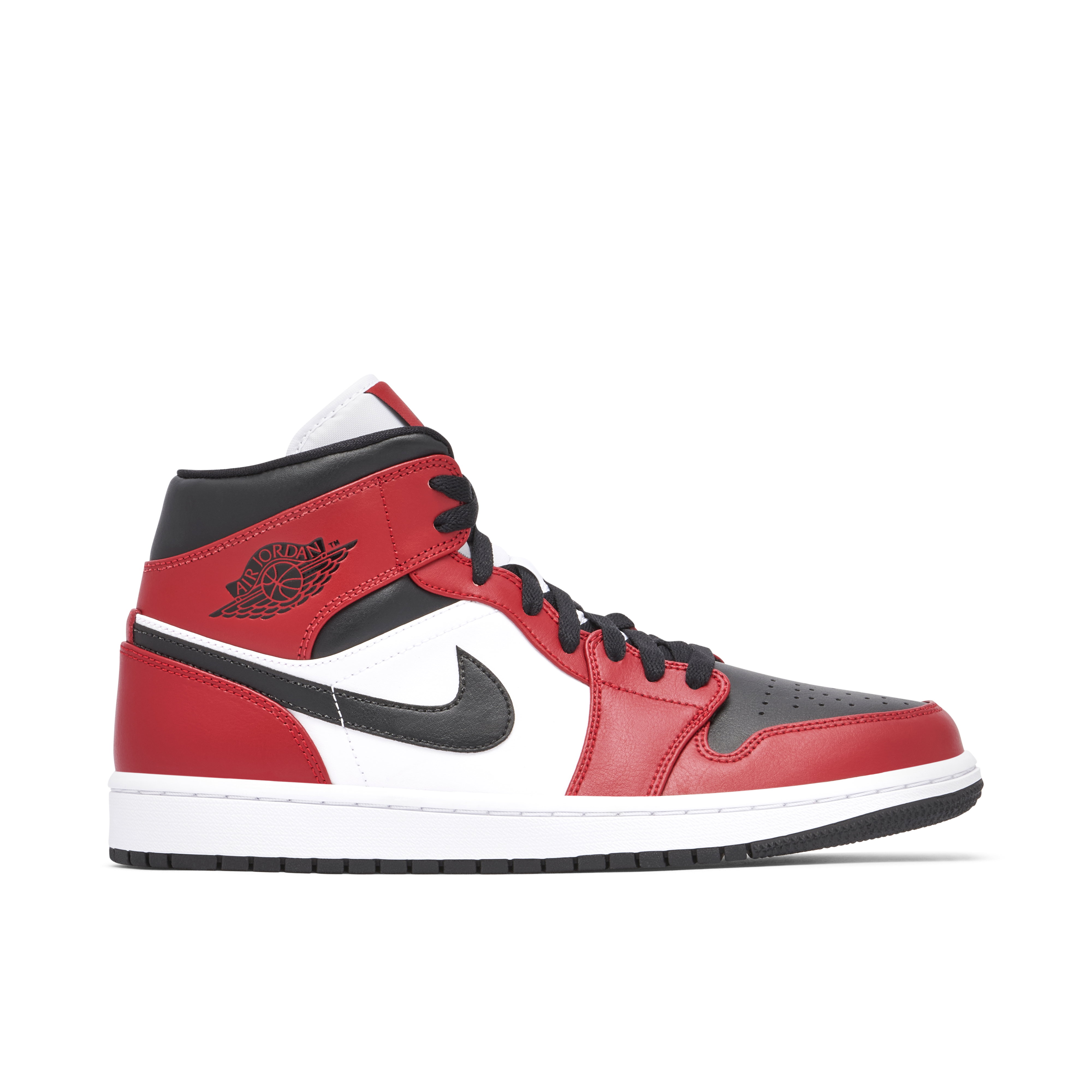 靴 Nike Air Jordan 1 High Chicago Jordan 1 High 'Chicago': All you Need to Know | CrepProtect