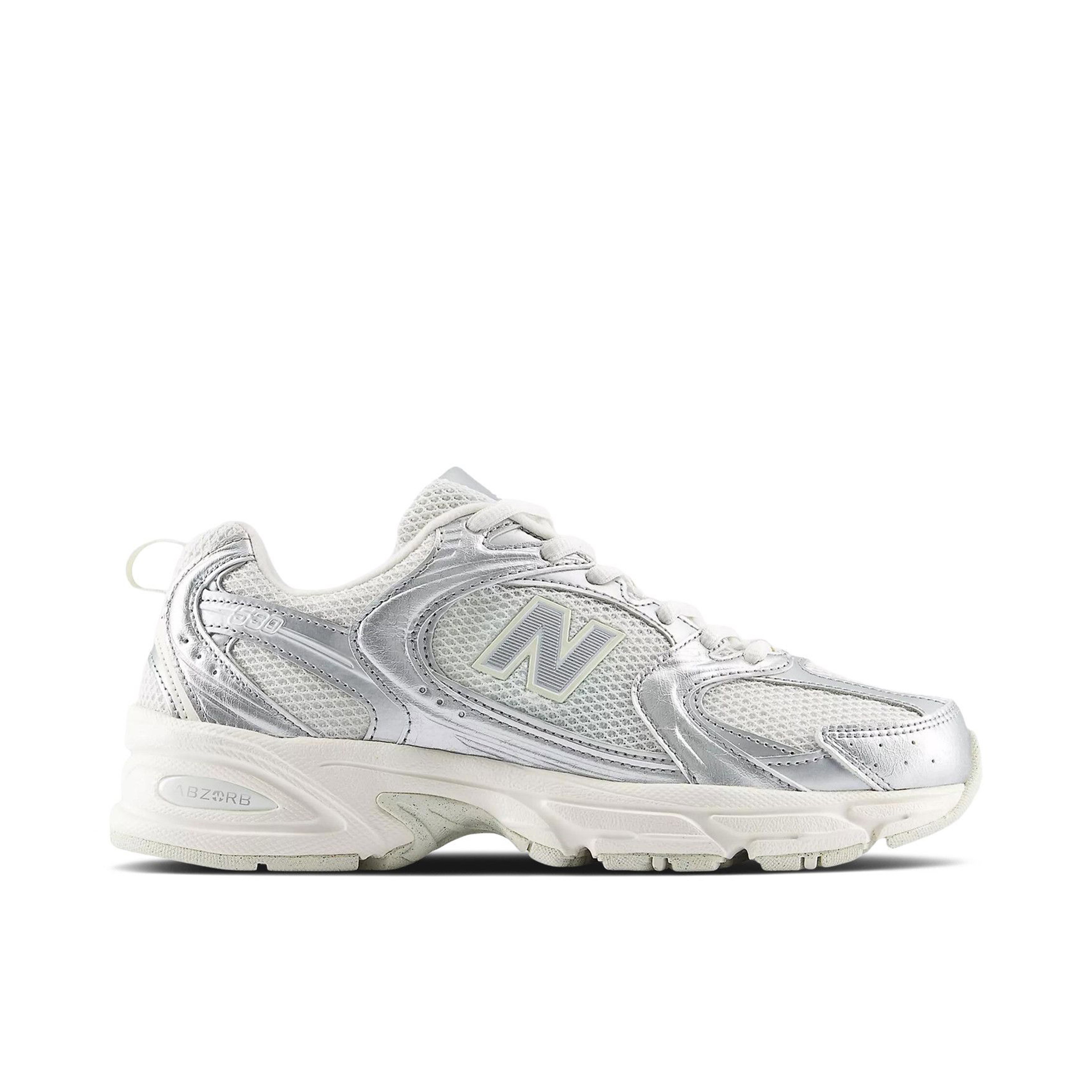 New Balance 530 Silver Metalic Reflection