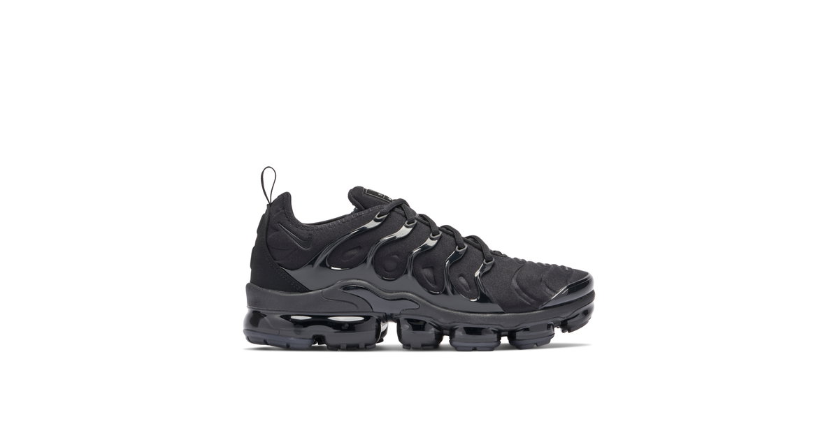 Triple Black Air VaporMax Plus | 924453-004 | Laced