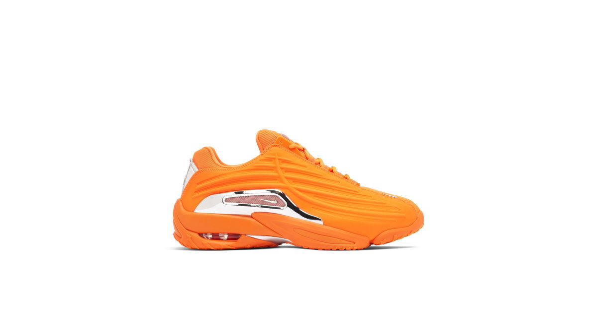 Nike Hot Step 2 x NOCTA Total Orange | DZ7293-800 | Laced Nike Hot Step 2 x NOCTA Total Orange | DZ7293-800 | Laced