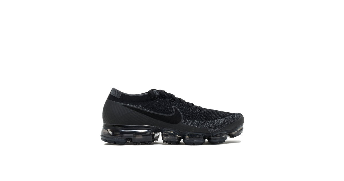Air VaporMax Triple Black | 849558-007 | Laced