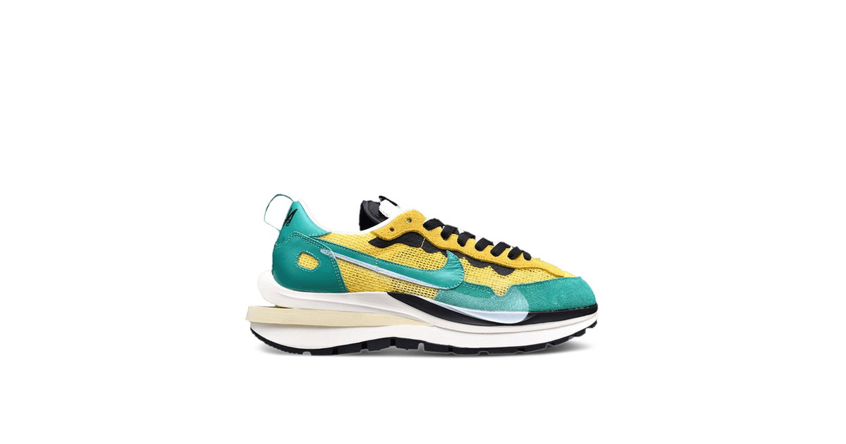 Sacai x Nike VaporWaffle Tour Yellow Stadium Green | CV1363-700